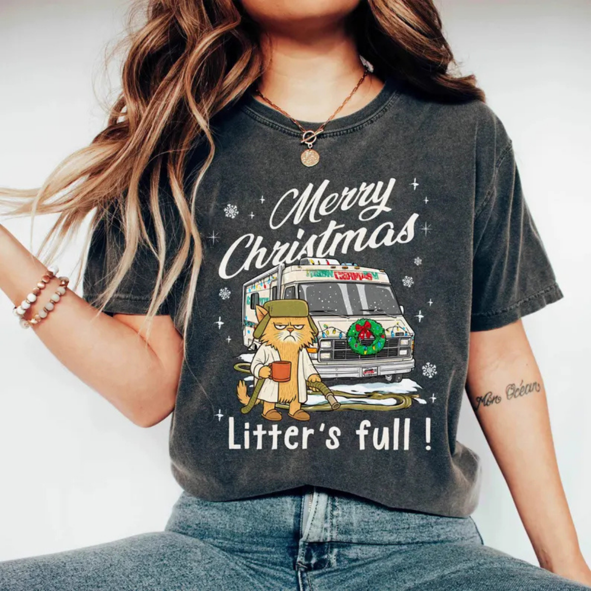 Funny Christmas Cat RV T-Shirt, “Litter’s Full” Holiday Graphic Tee, Unisex Gildan 5000 Christmas Shirt